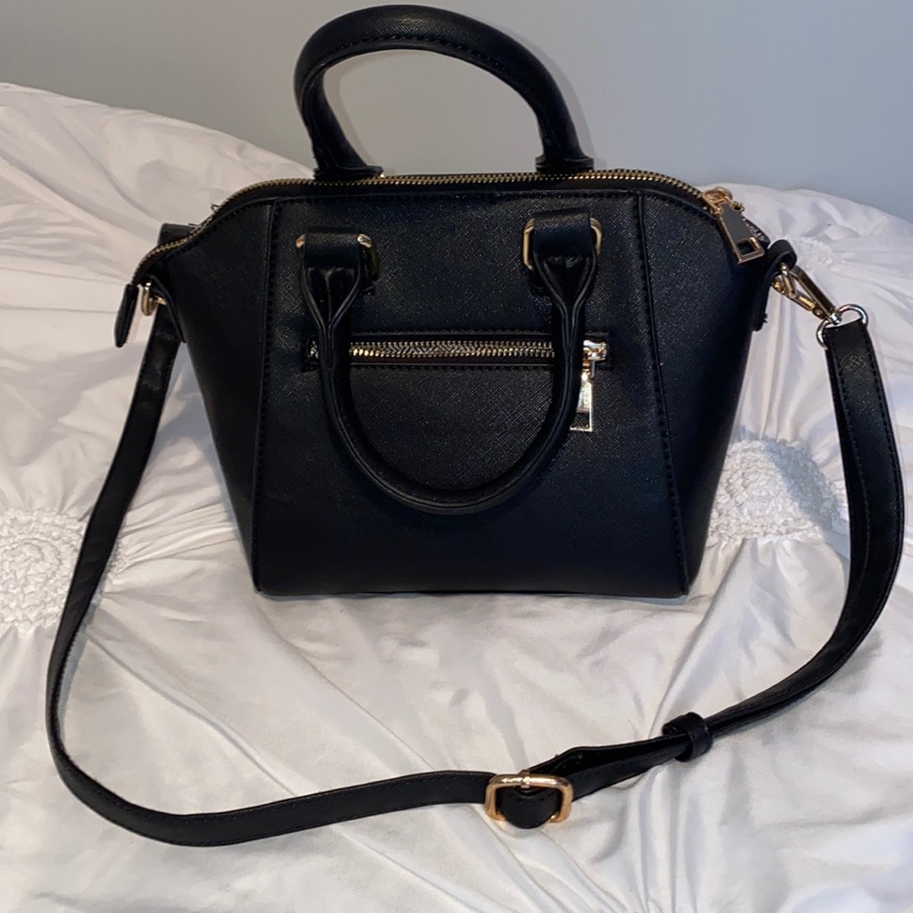 Black purse
